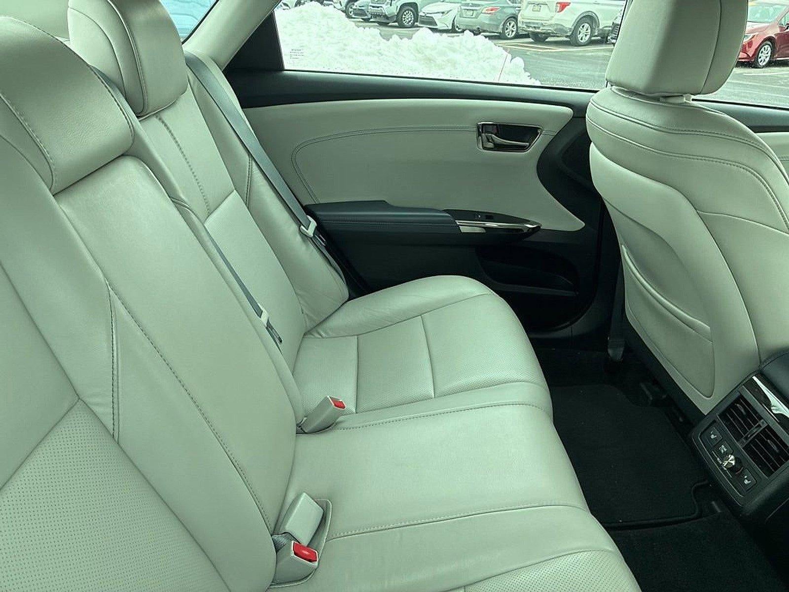 2015 Toyota Avalon 4dr Sdn XLE (SE)