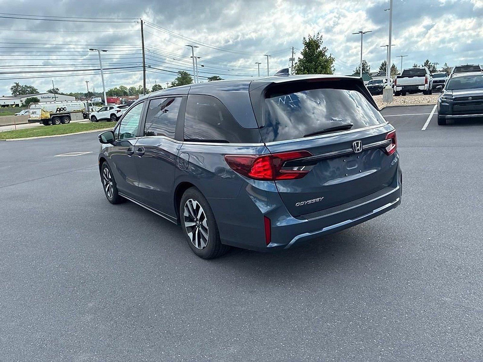 2025 Honda Odyssey EX-L Auto
