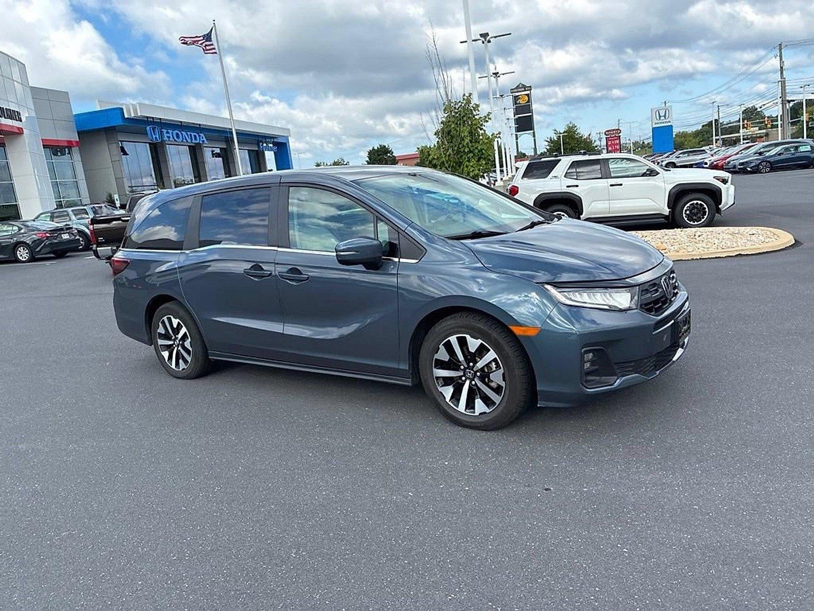2025 Honda Odyssey EX-L Auto
