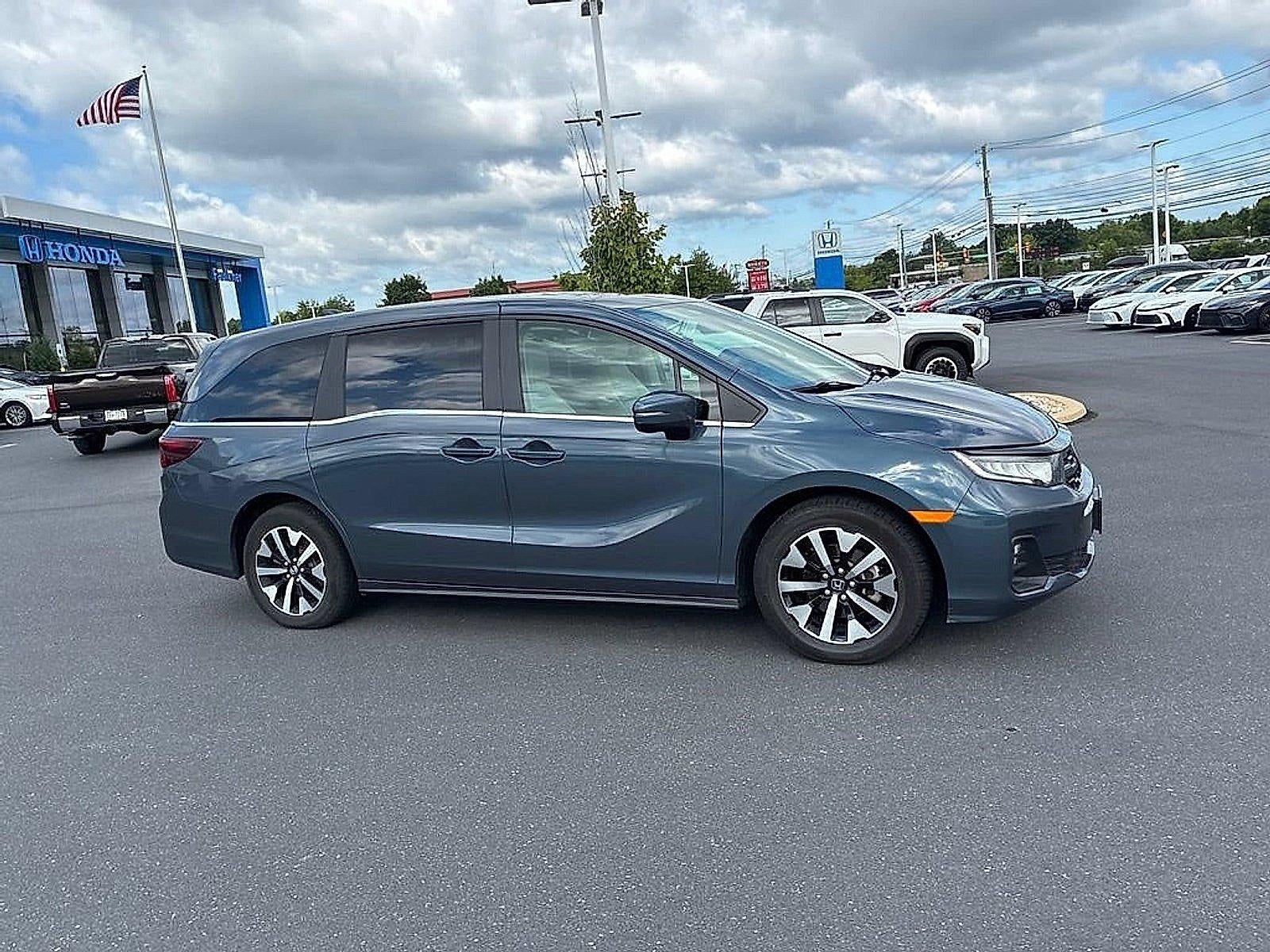 2025 Honda Odyssey EX-L Auto