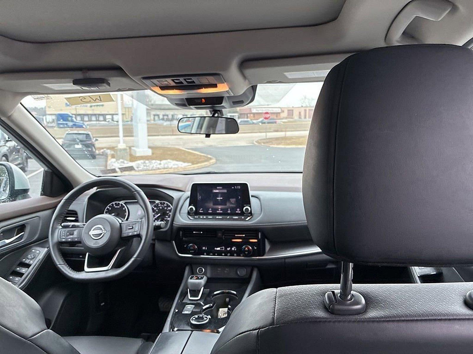 2022 Nissan Rogue AWD SV