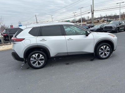 2022 Nissan Rogue AWD SV