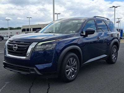 2025 Nissan Pathfinder SV 4WD