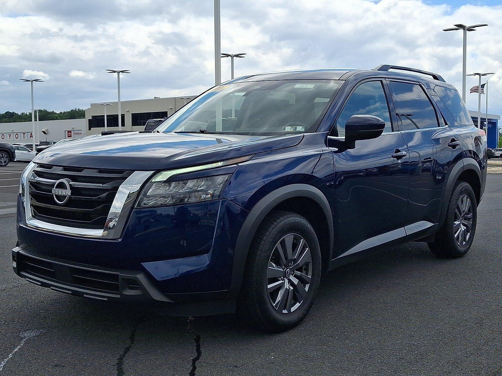 2025 Nissan Pathfinder SV 4WD