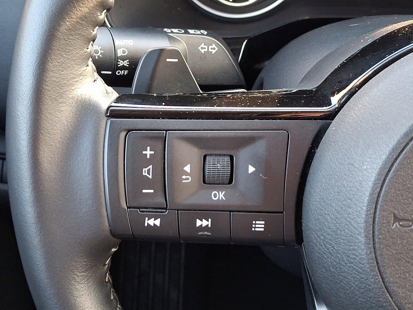 2025 Nissan Pathfinder SL 4WD