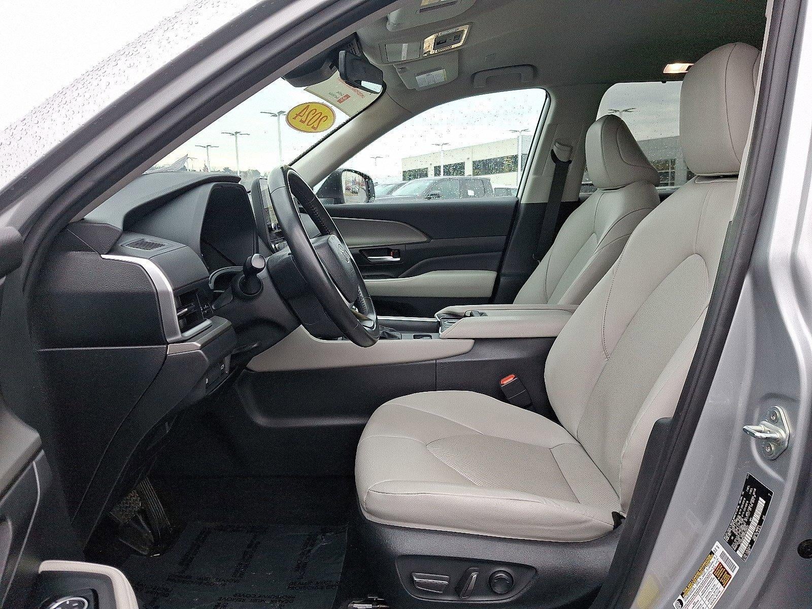 2024 Toyota Grand Highlander XLE AWD (Natl)