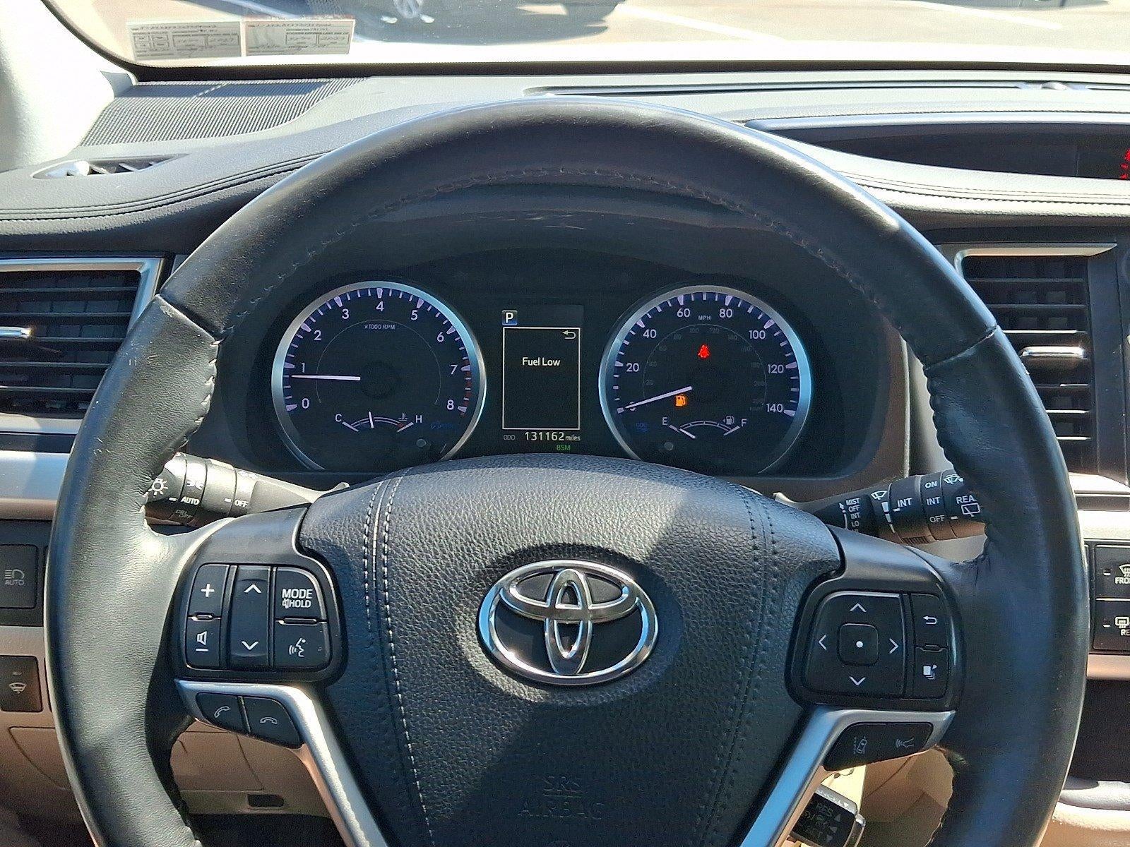 2019 Toyota Highlander LE Plus V6 FWD (SE)