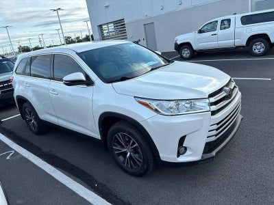 2019 Toyota Highlander LE Plus V6 FWD (SE)