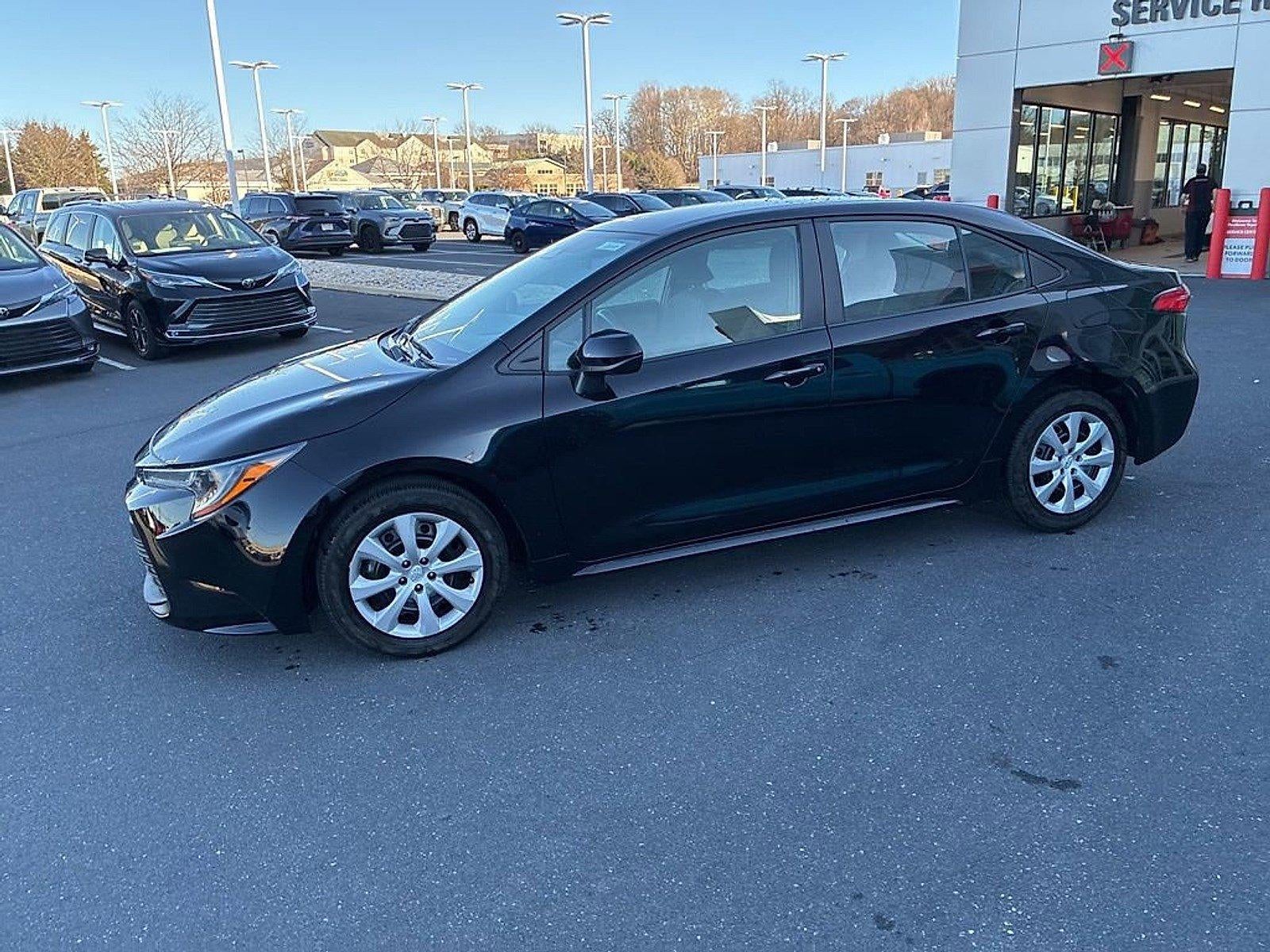 2024 Toyota Corolla LE CVT (Natl)