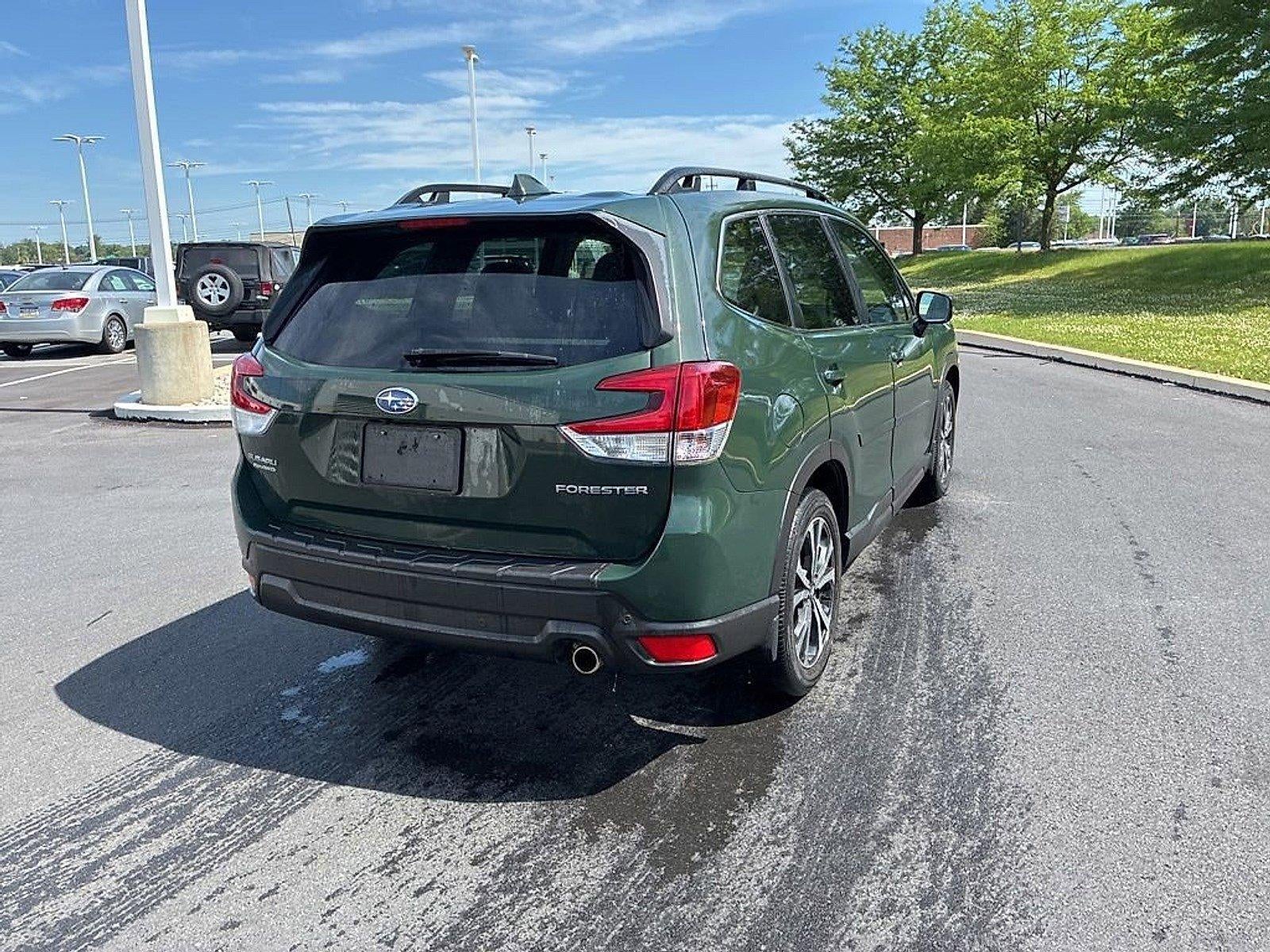 2023 Subaru Forester Limited CVT