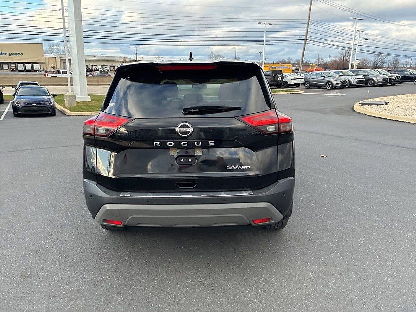 2023 Nissan Rogue AWD SV