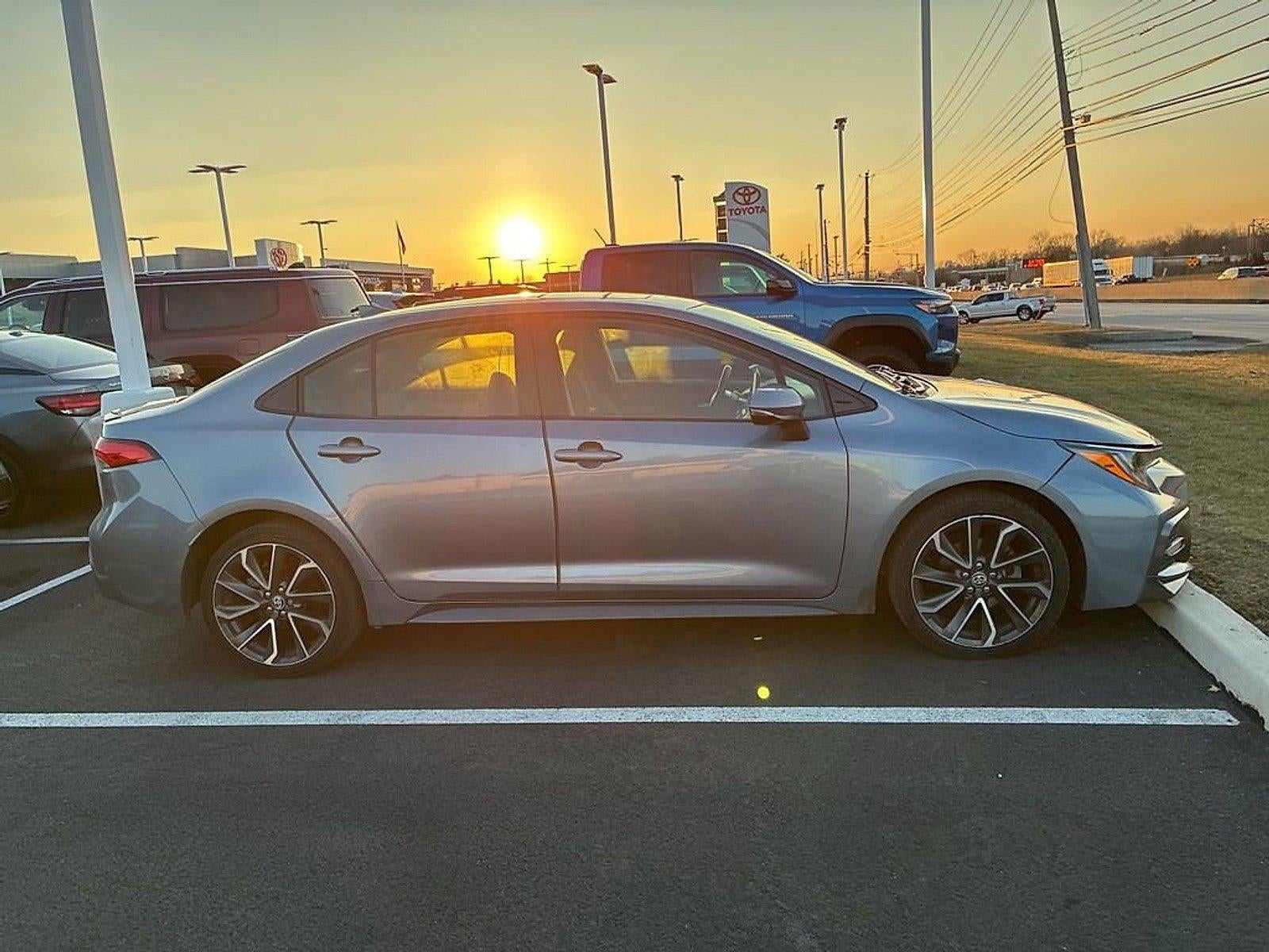 2020 Toyota Corolla SE CVT (Natl)