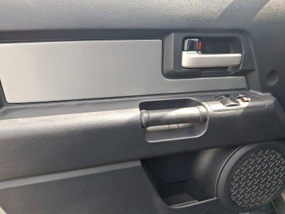 2010 Toyota FJ Cruiser 4WD 4dr Auto (Natl)