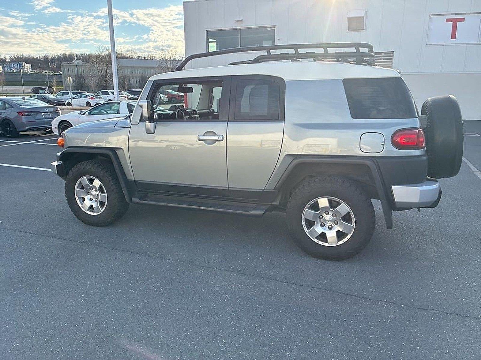 2010 Toyota FJ Cruiser 4WD 4dr Auto (Natl)