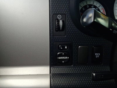 2010 Toyota FJ Cruiser 4WD 4dr Auto (Natl)