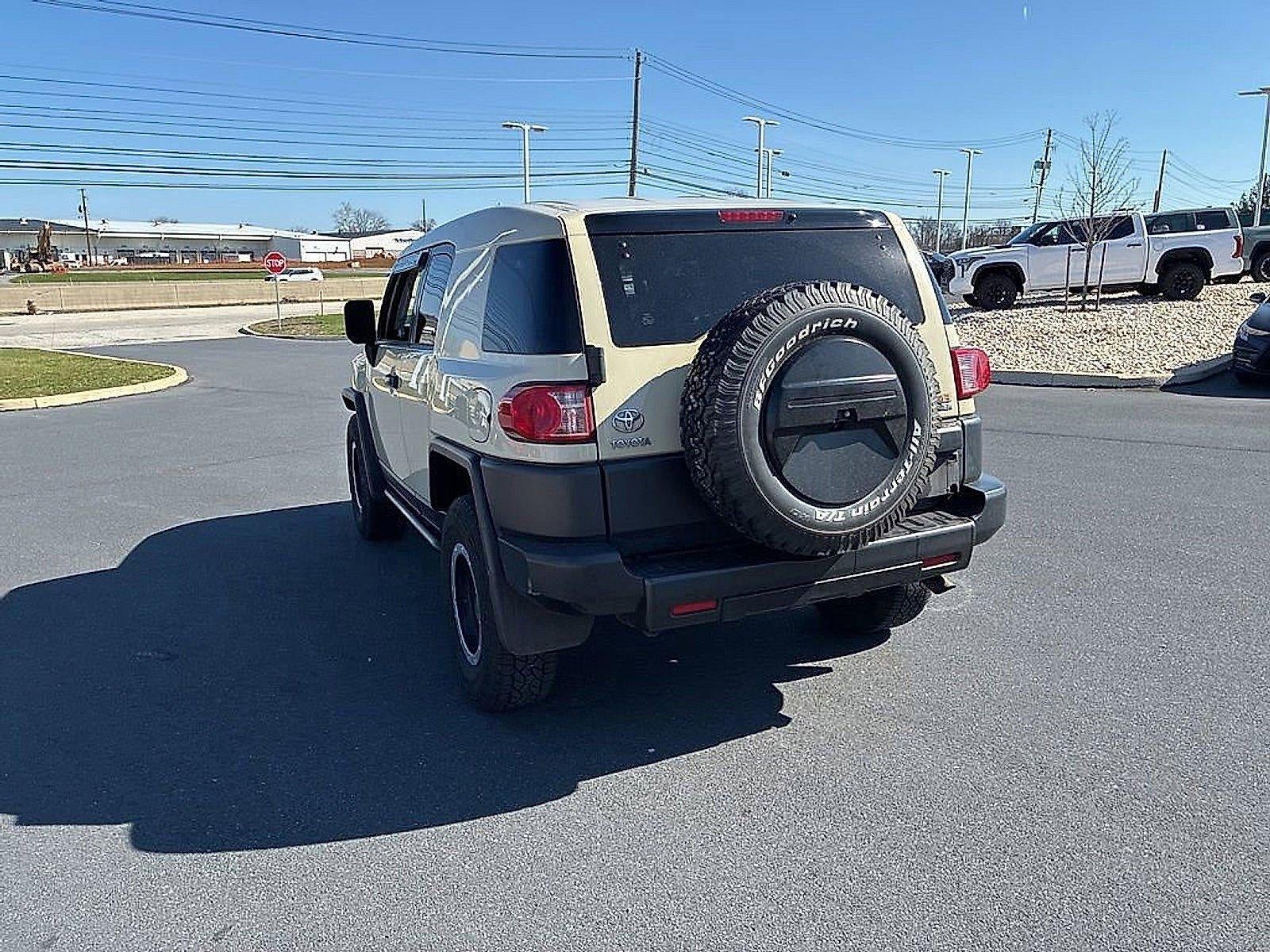 2010 Toyota FJ Cruiser 4WD 4dr Auto (Natl)