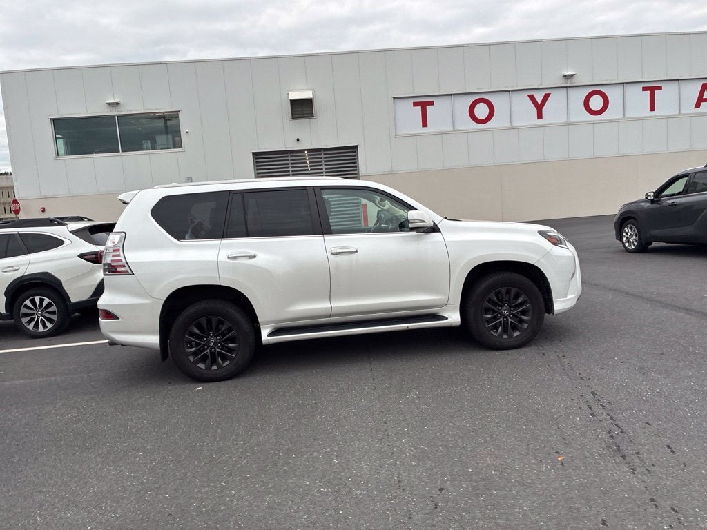 2022 Lexus GX 460