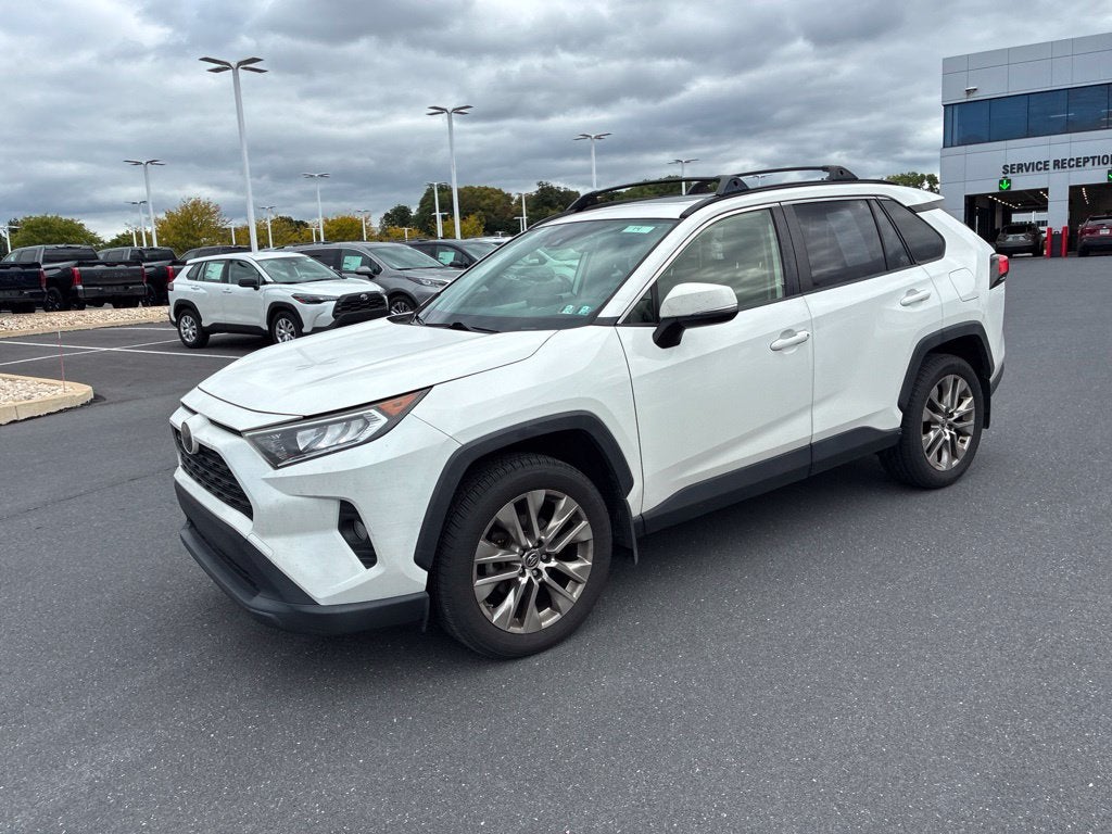 2019 Toyota RAV4 XLE Premium