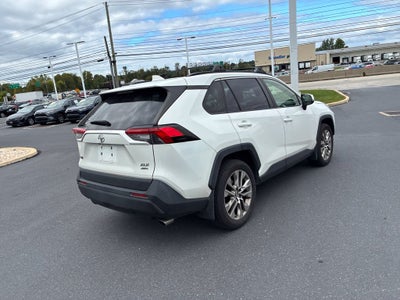 2019 Toyota RAV4 XLE Premium