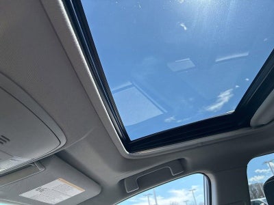 2017 Toyota RAV4 Hybrid XLE AWD (Natl)