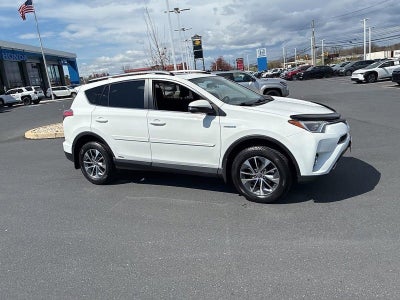 2017 Toyota RAV4 Hybrid XLE AWD (Natl)