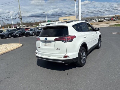2017 Toyota RAV4 Hybrid XLE AWD (Natl)