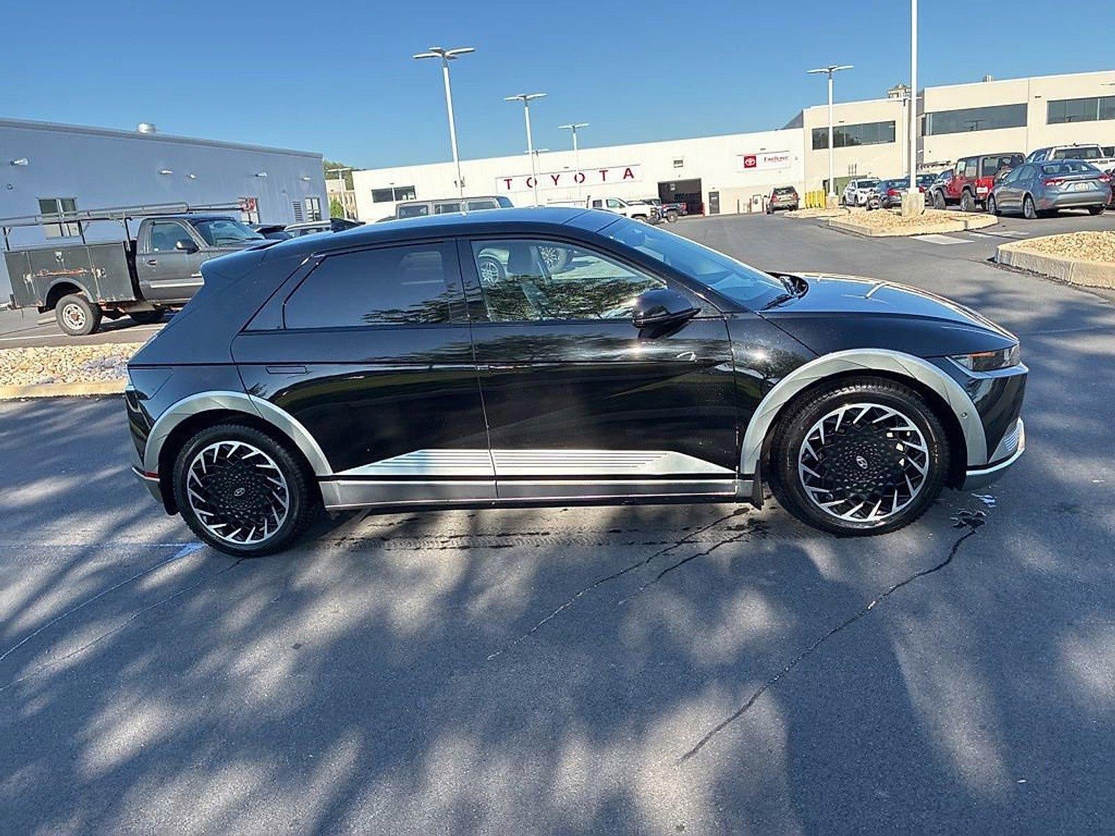 2022 Hyundai IONIQ 5 Limited AWD