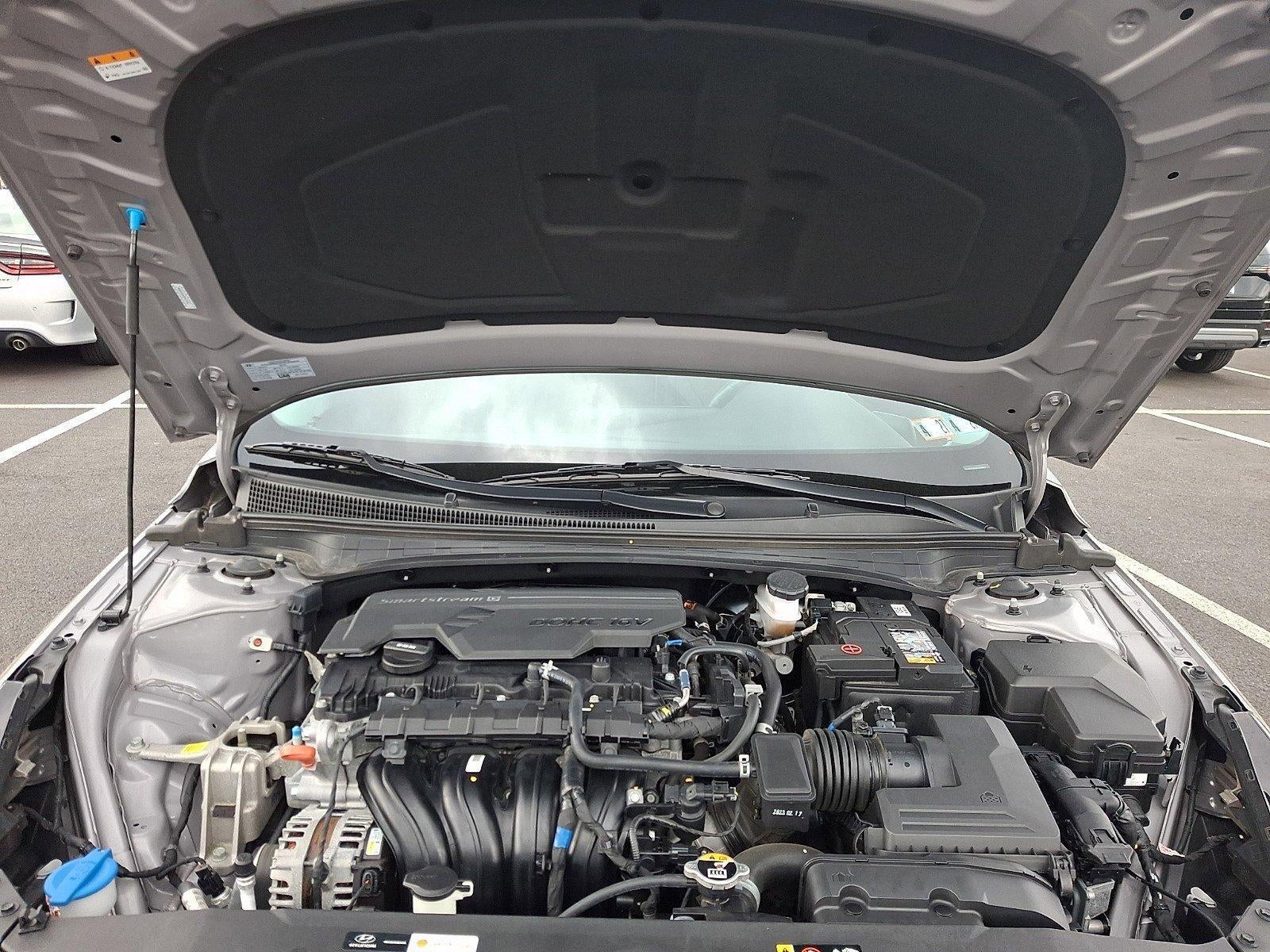 2023 Hyundai ELANTRA Limited IVT