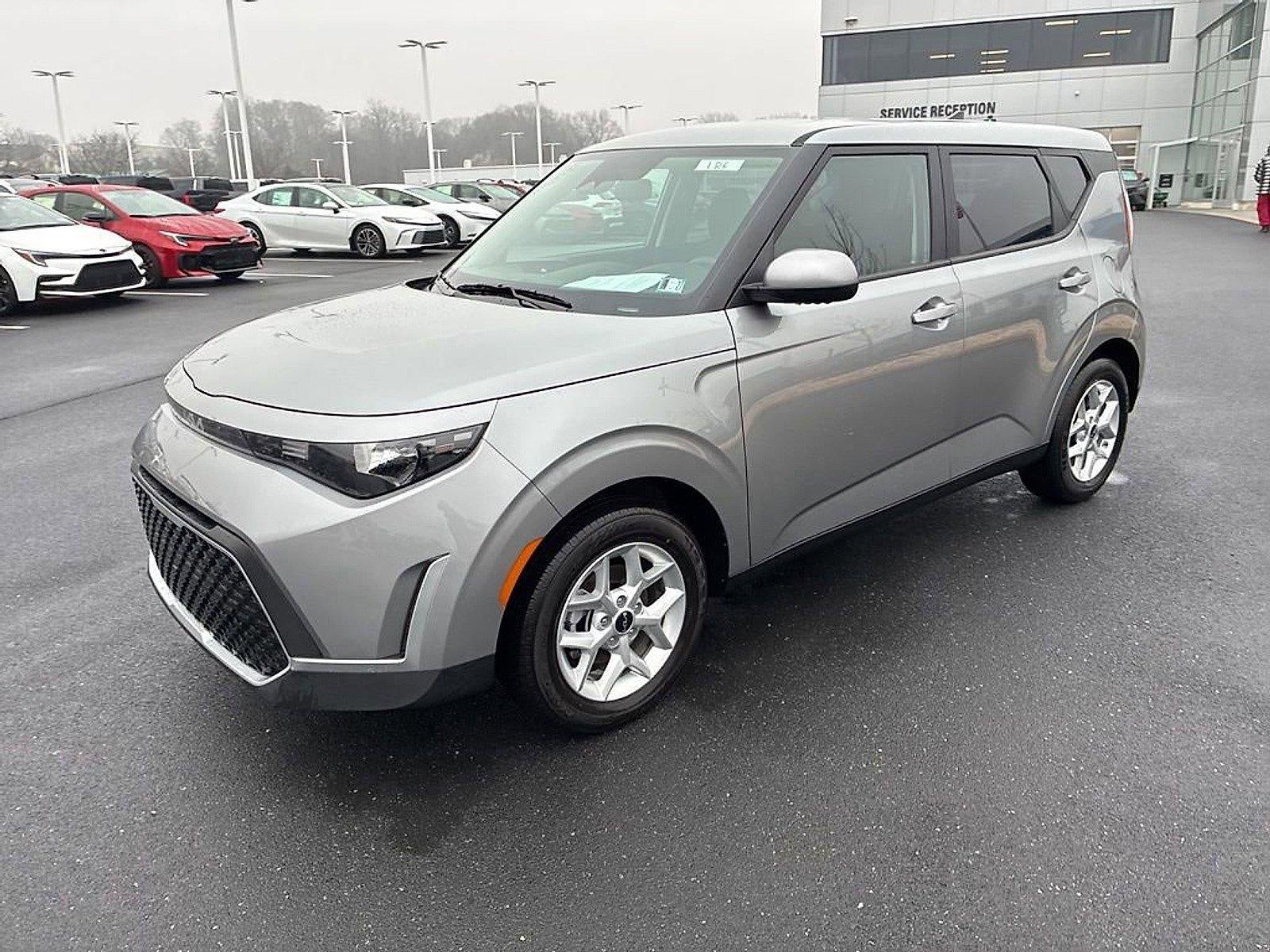 2025 Kia Soul LX FWD