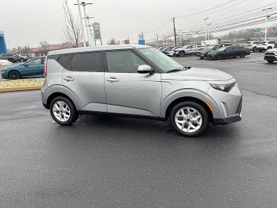 2025 Kia Soul LX FWD