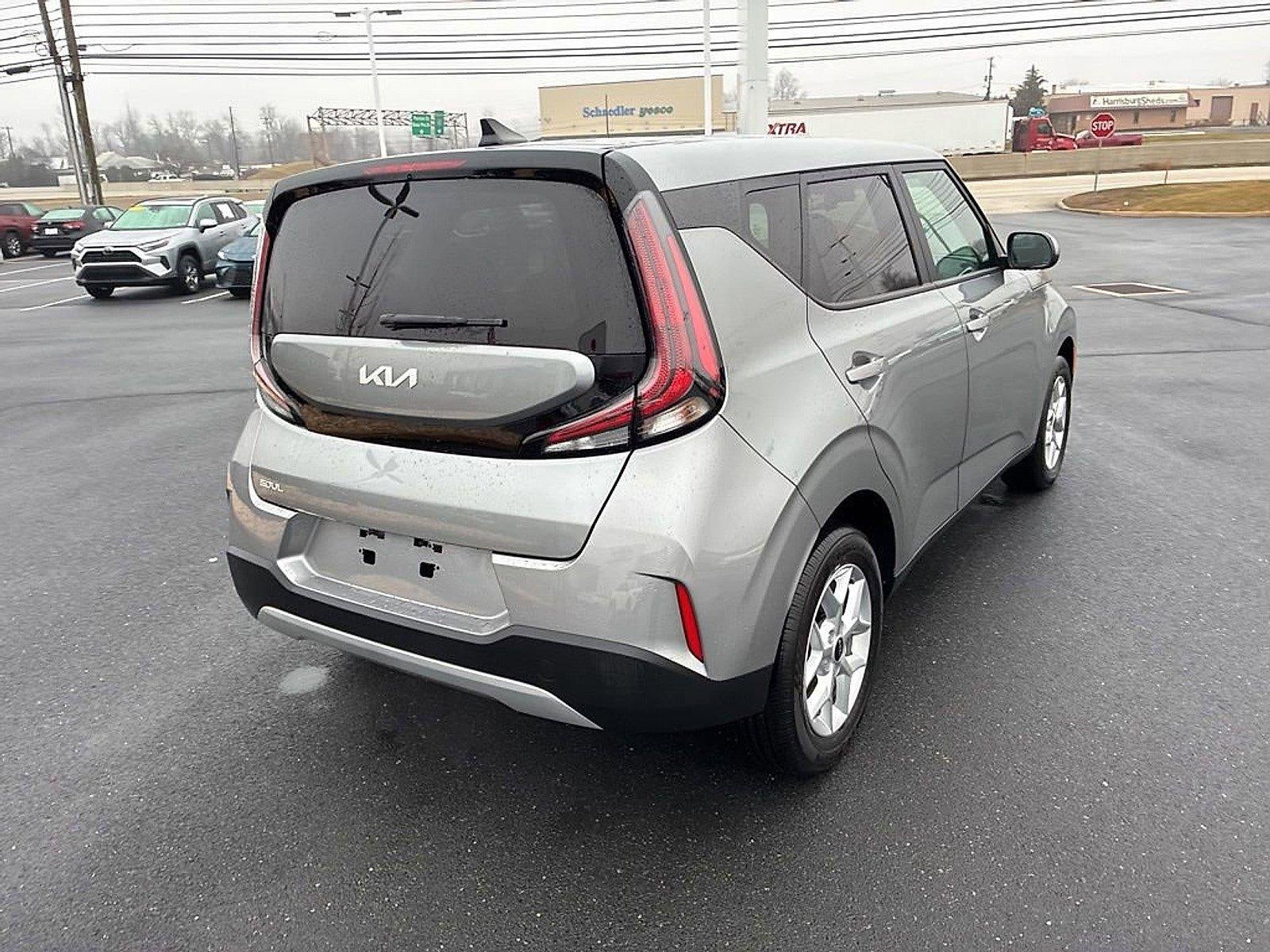 2025 Kia Soul LX FWD