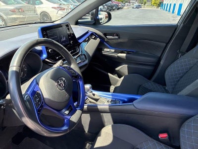 2021 Toyota C-HR XLE FWD (Natl)