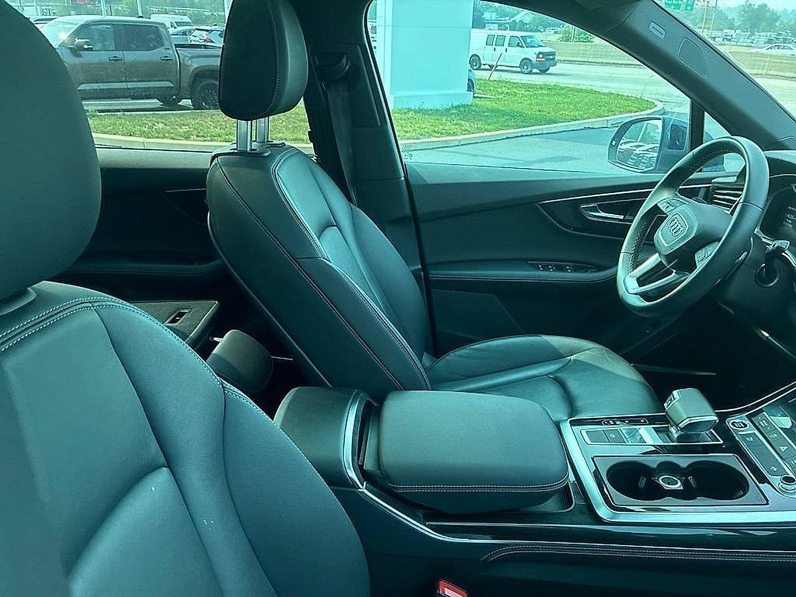 2025 Audi Q7 Premium Plus 55 TFSI quattro