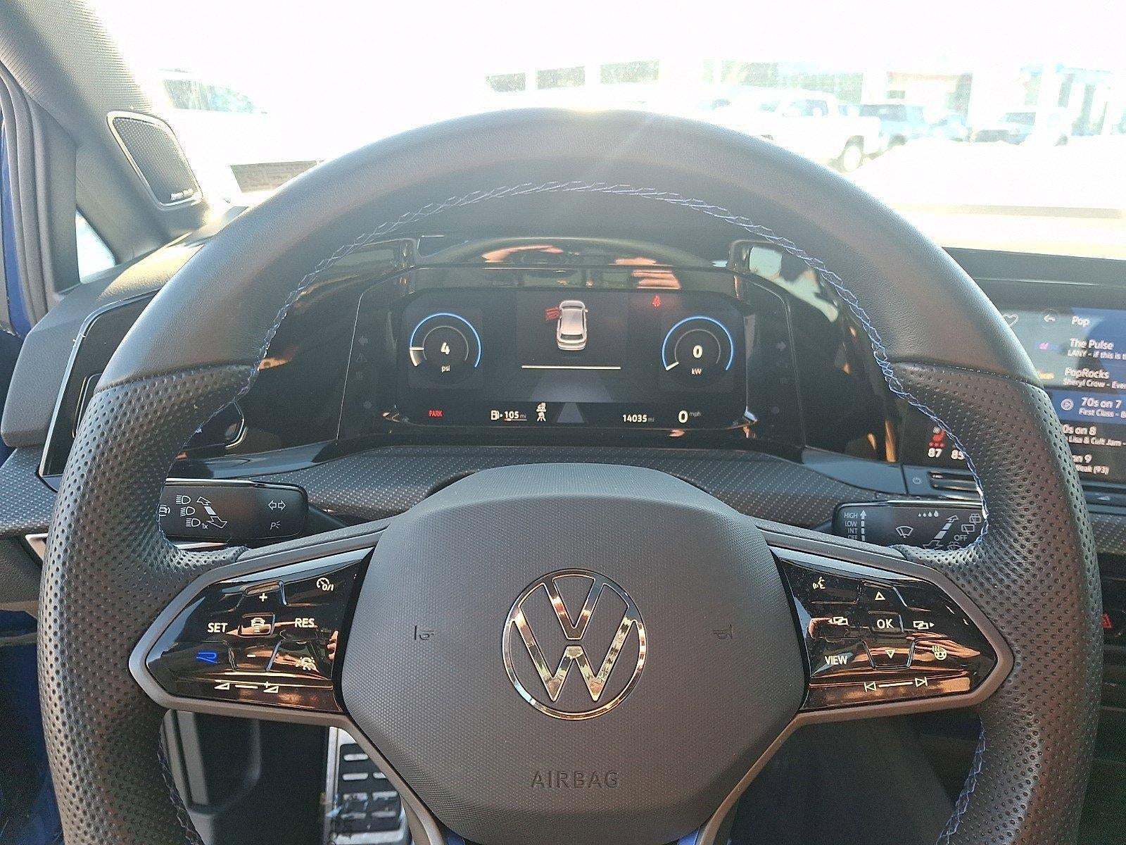 2024 Volkswagen Golf R 2.0T Manual