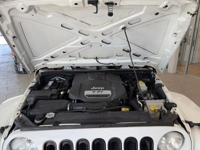 2012 Jeep Wrangler Unlimited 4WD 4dr Sahara