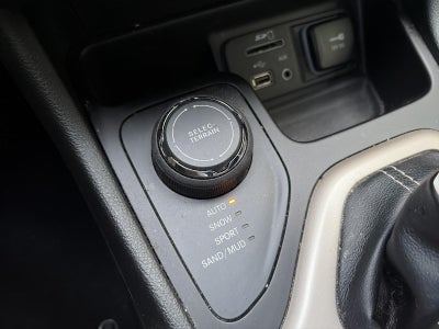 2016 Jeep Cherokee 4WD 4dr Sport