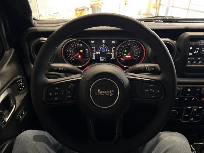 2023 Jeep Gladiator Willys 4x4