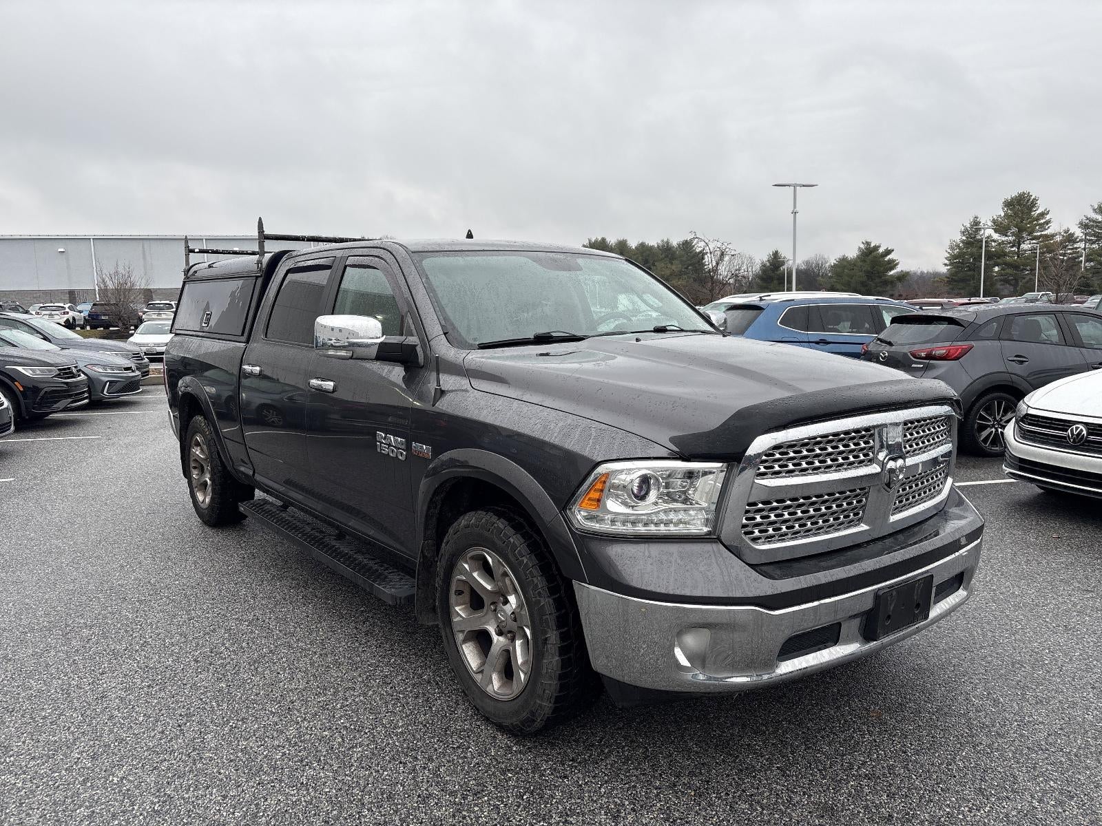 2017 RAM 1500 Laramie 4x4 Crew Cab 6'4" Box