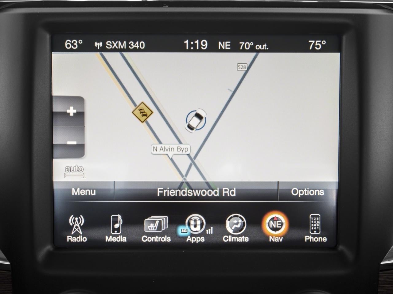 2017 RAM 1500 Laramie 4x4 Crew Cab 6'4" Box