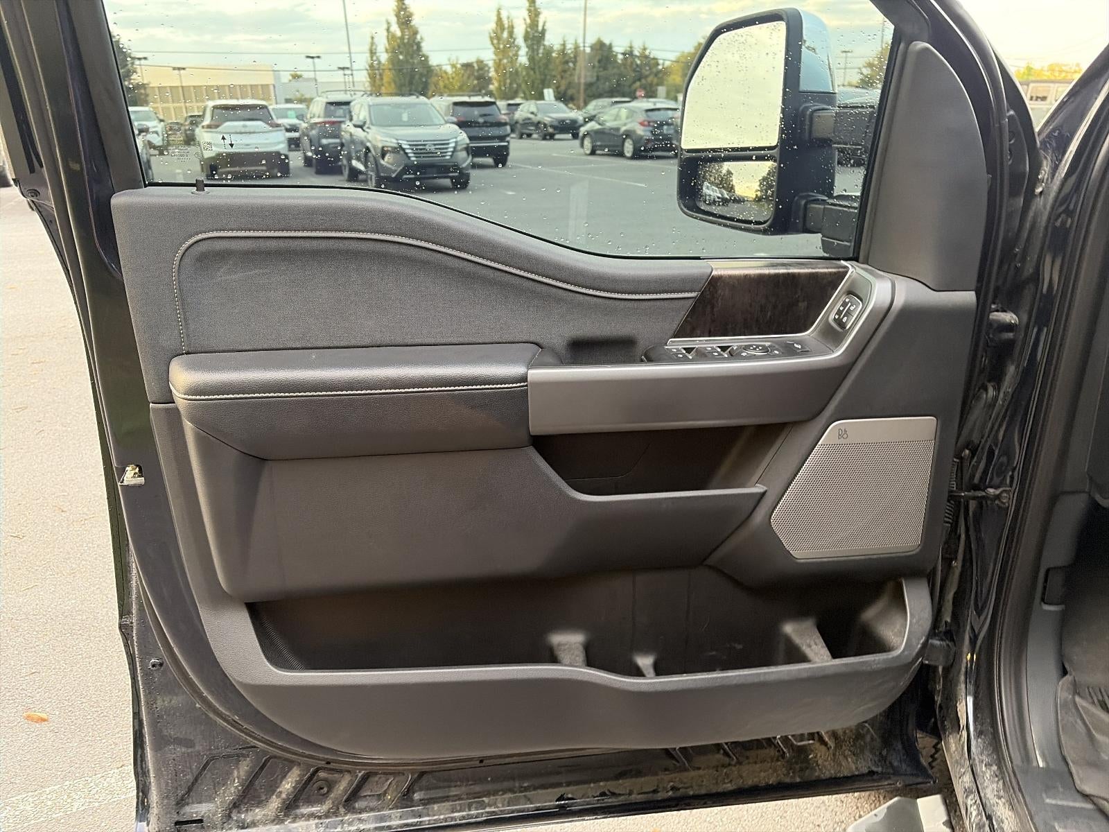2025 Ford Super Duty F-250 SRW LARIAT 4WD Crew Cab 6.75' Box