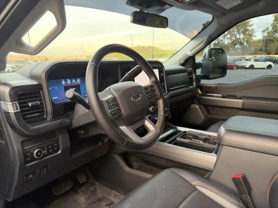 2025 Ford Super Duty F-250 SRW LARIAT 4WD Crew Cab 6.75' Box