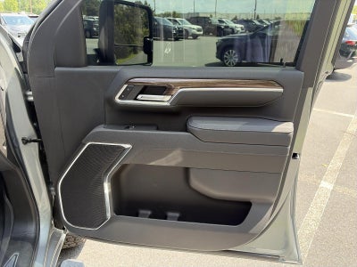 2025 Chevrolet Silverado 2500 HD Crew Cab Standard Box 4-Wheel Drive LT