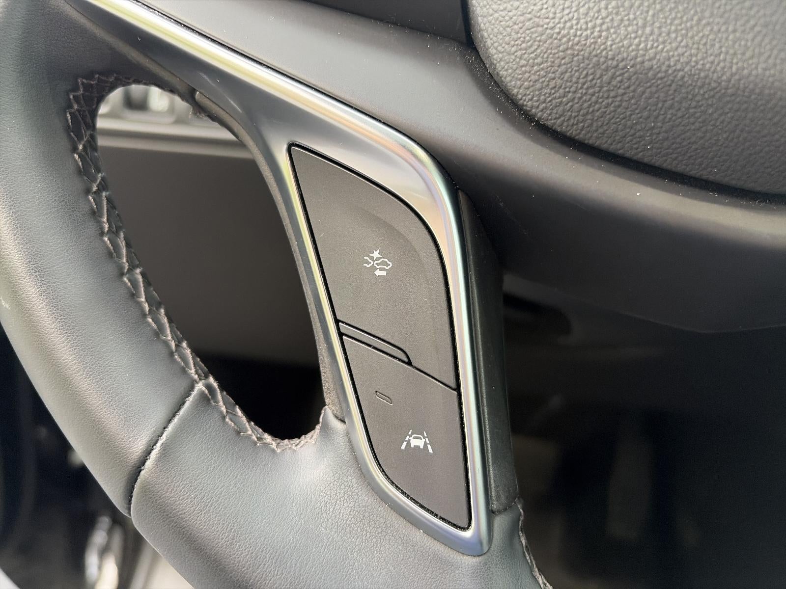 2025 Cadillac XT5 AWD 4dr Luxury