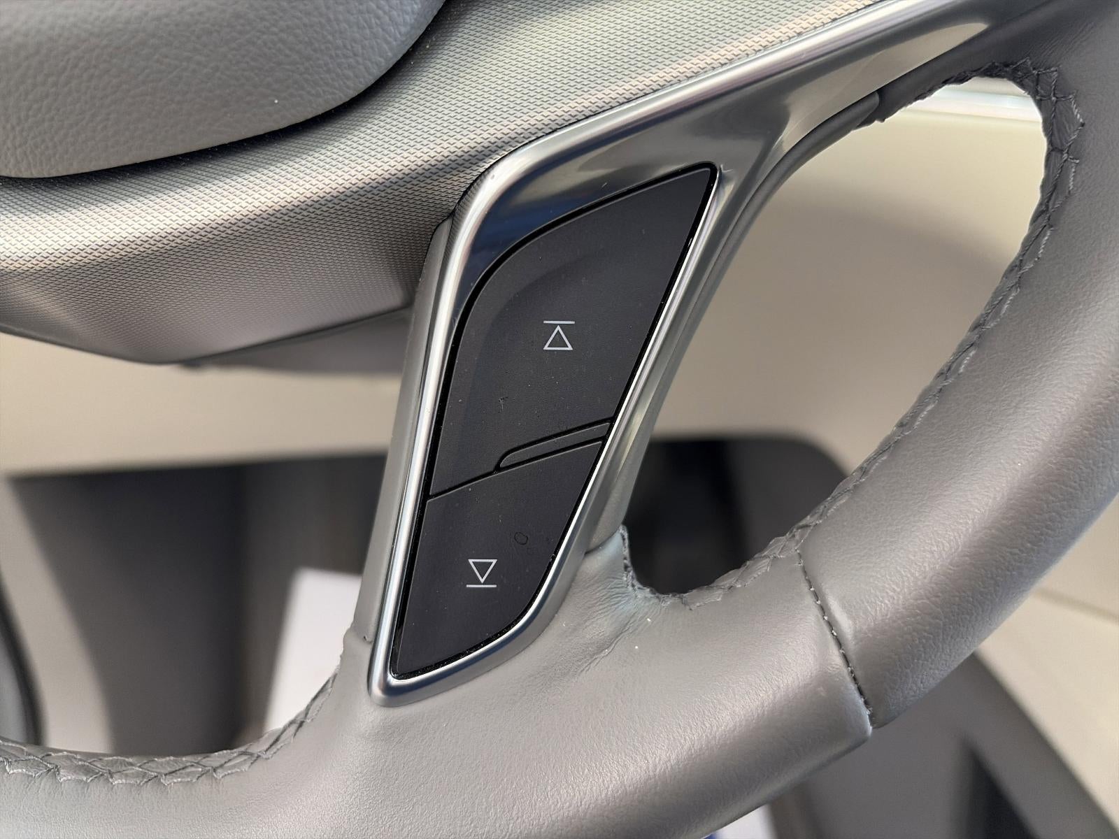 2023 Cadillac XT5 FWD 4dr Premium Luxury
