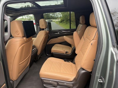2023 Cadillac Escalade ESV 4WD Premium Luxury