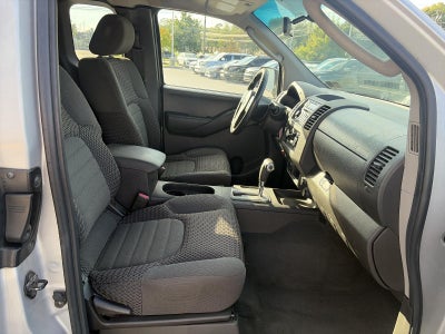 2007 Nissan Frontier 4WD King Cab Long Bed V6 Manual SE