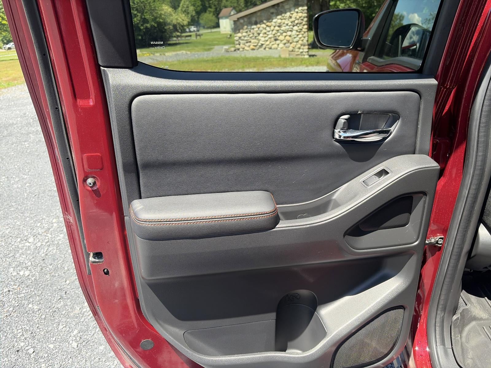 2025 Nissan Frontier Crew Cab 4x4 PRO-4X