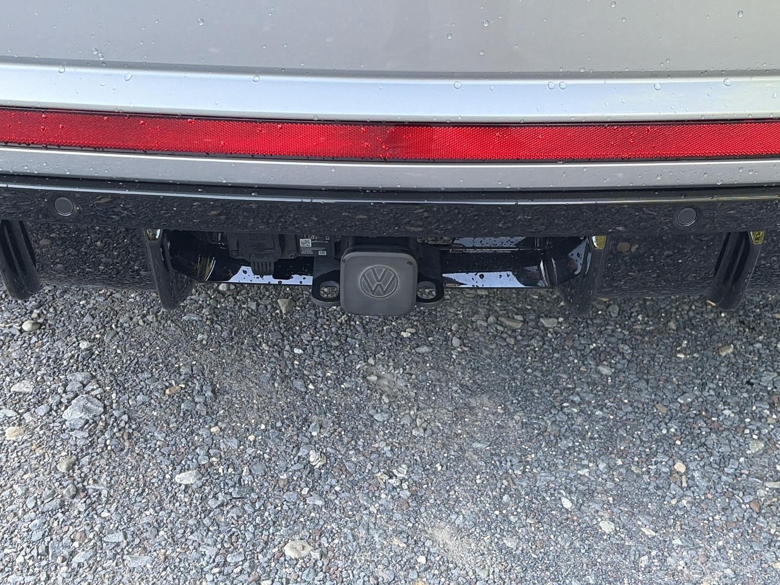 2024 Volkswagen Atlas Cross Sport 2.0T SEL R-Line 4MOTION