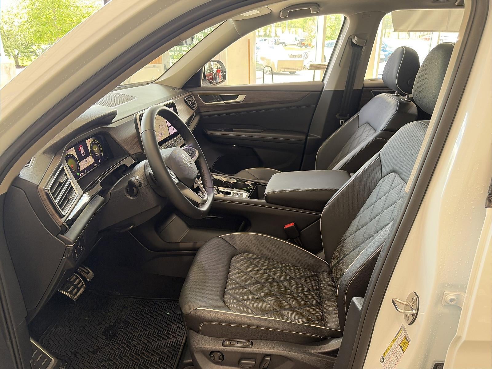 2026 Volkswagen Atlas 2.0T SEL Premium R-Line 4MOTION