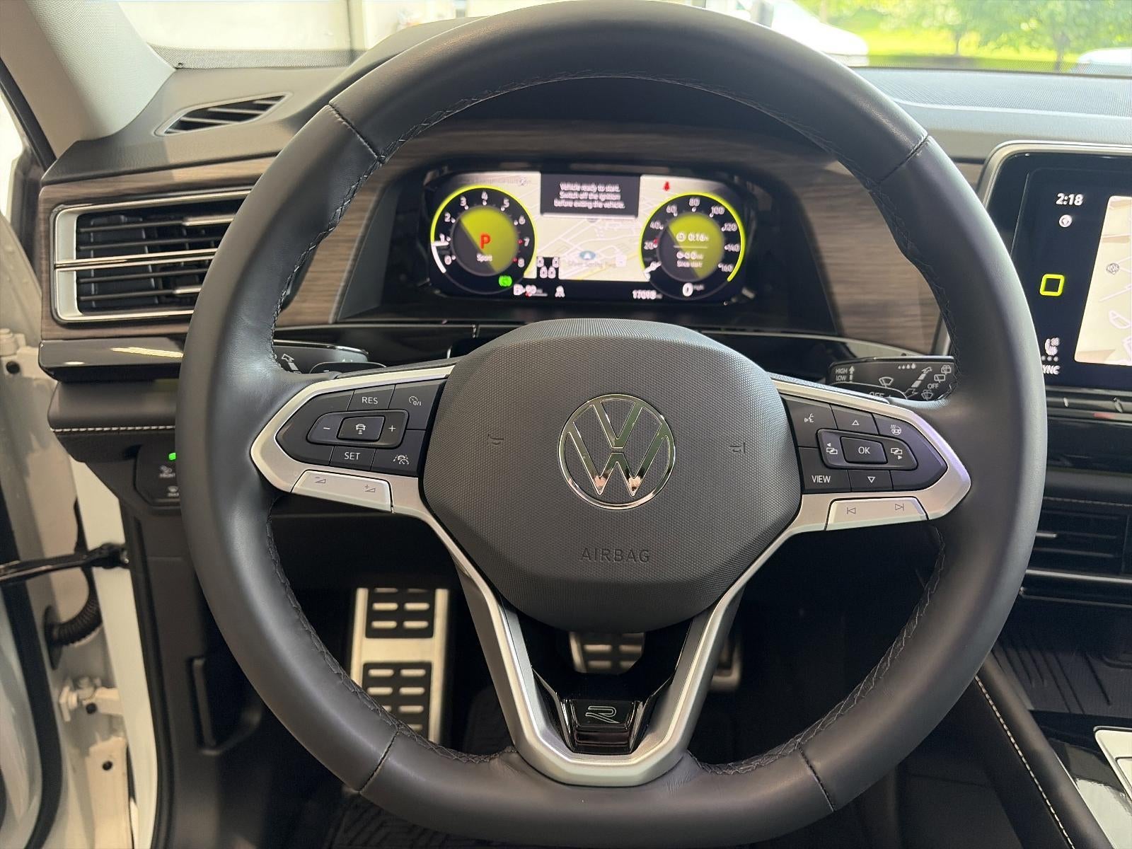 2026 Volkswagen Atlas 2.0T SEL Premium R-Line 4MOTION